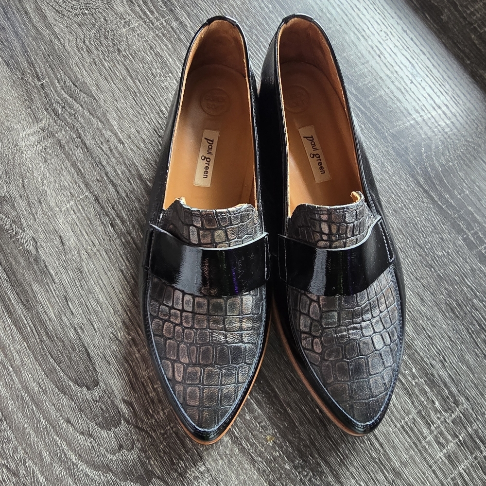 Paul Green Dara Loafer In Black Lizard